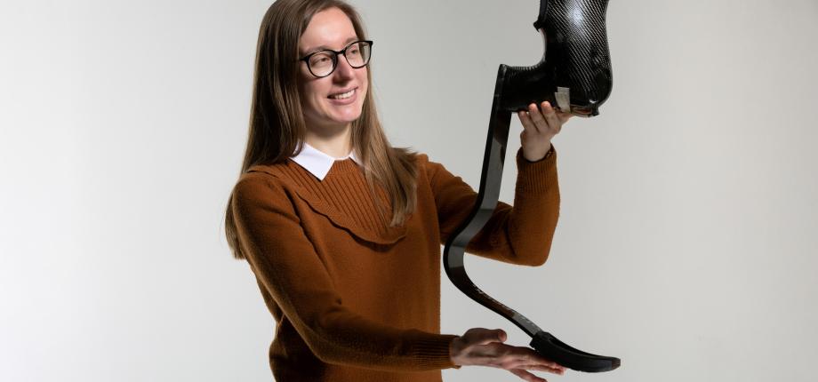IMSIA - Webinaire SF2M: Elodie présente ses travaux de Théses
