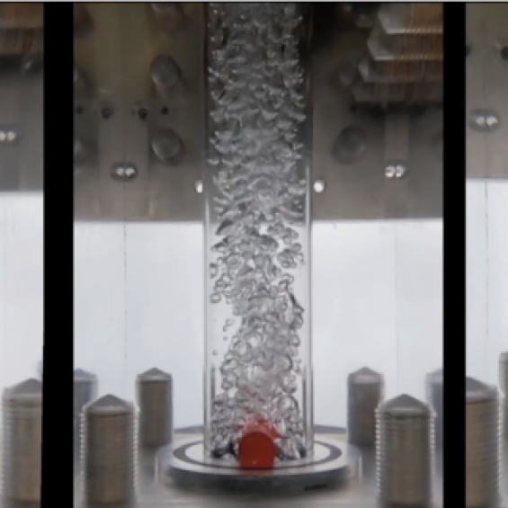 Interaction Fluide Structure Ecoulement Diphasique